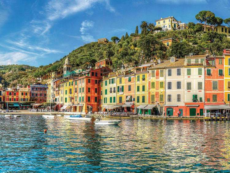 Colorful buildings on the coast of Portofino, on your Luxury Italy Cruise