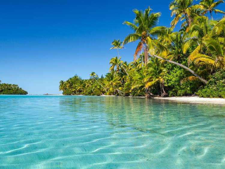 Cook Islands, Aitutaki, South Seas, Palm-lined Beach on Motu One Foot Island in the Lagoon of Aitutaki Island