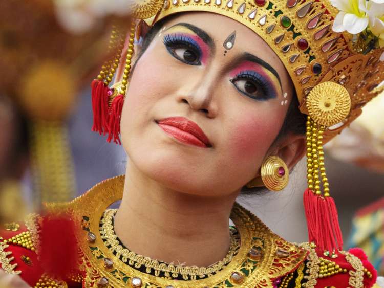 Indonesia, Bali, Denpasar, Legong dancers at the Bali Arts Festival