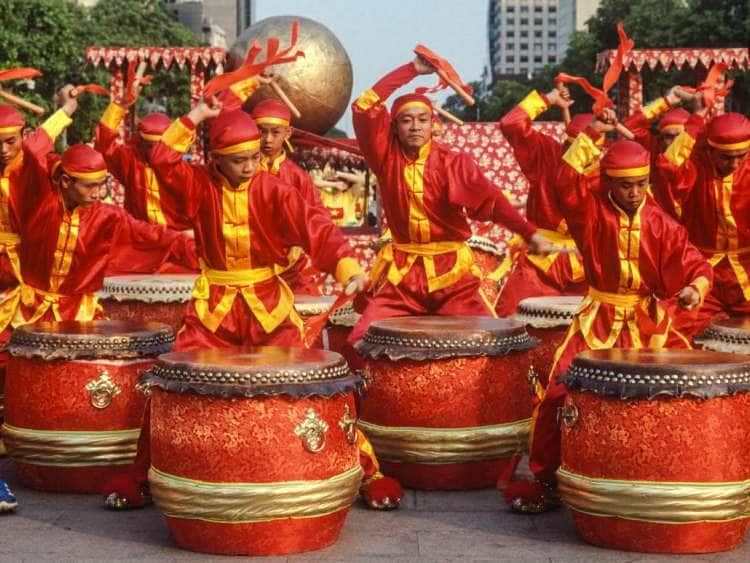 Vietnam, Southeastern region, Ho Chi Minh City, Saigon, Concert traditional Vietnamese drummer group in the city of Saigon