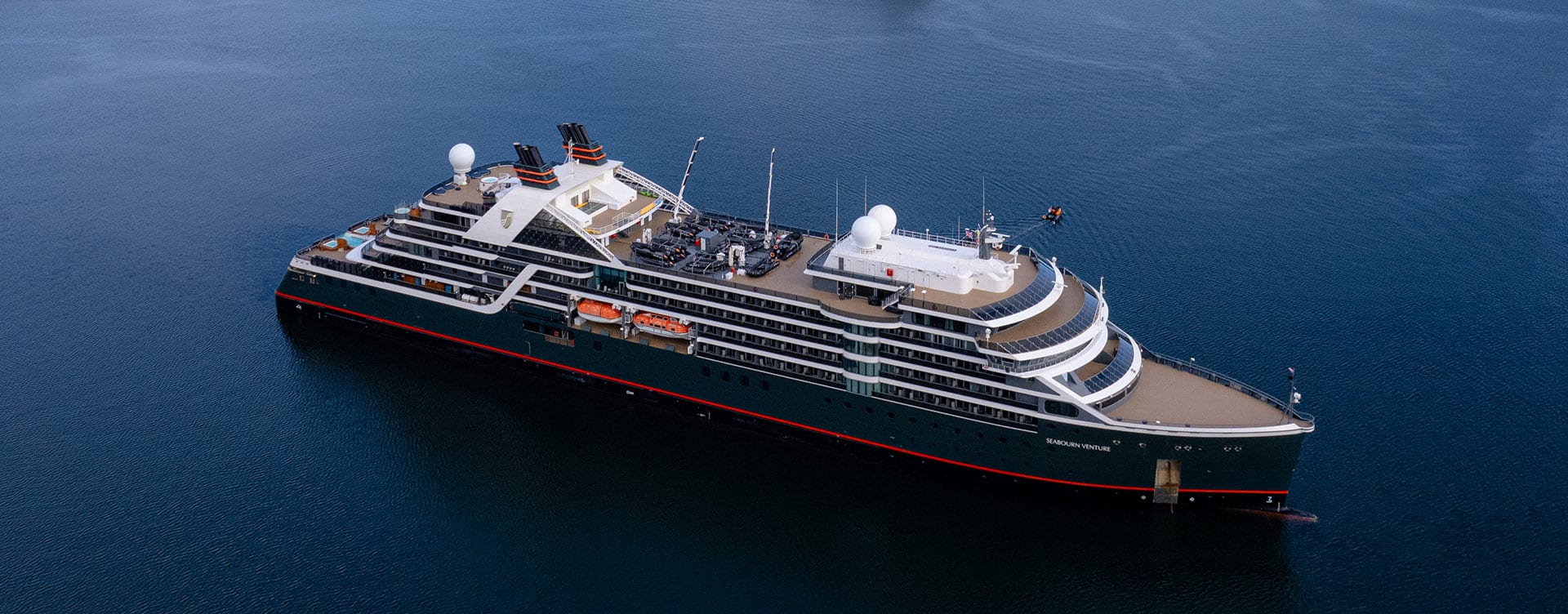 Expedition ship at sea opens a dialog