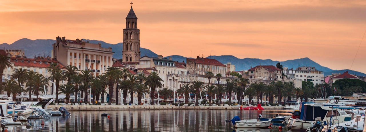 Croatia, Dalmatia, Split, The Riva waterfront, at sunrise