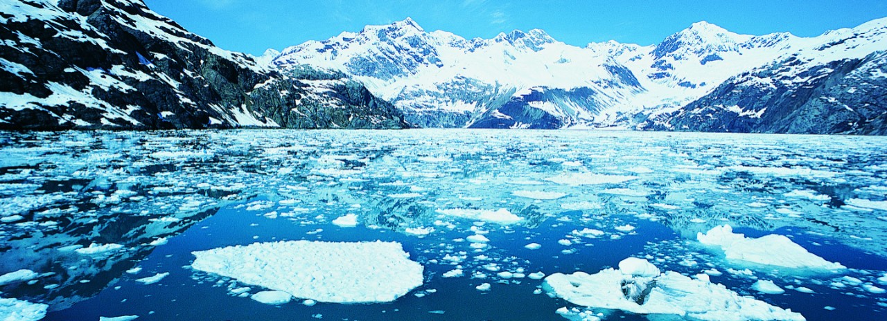 A view of Glacier Bay on a luxury cruise to Alaska