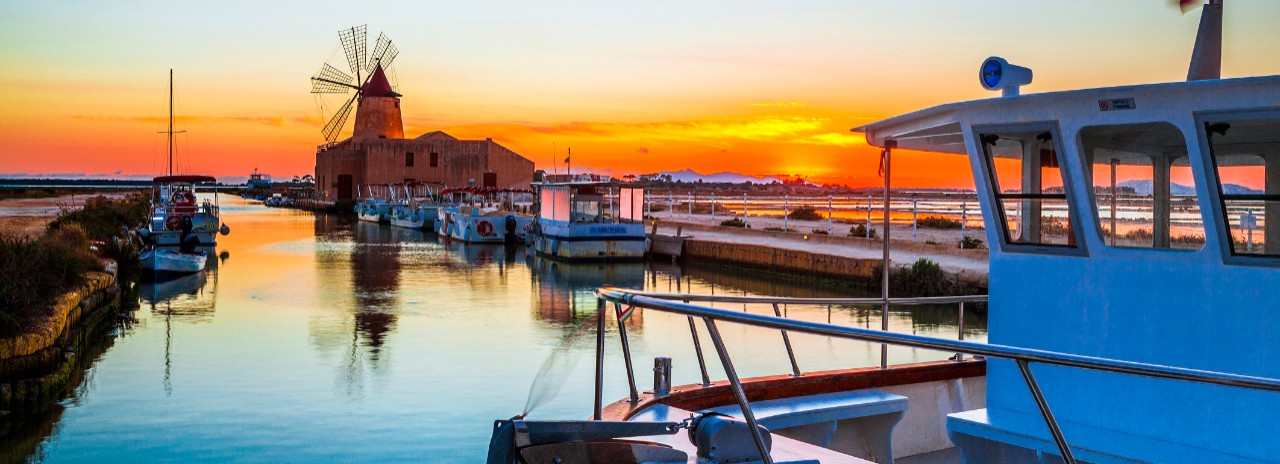 Italy, Sicily, Trapani district, Marsala, Isole dello Stagnone, Salt field