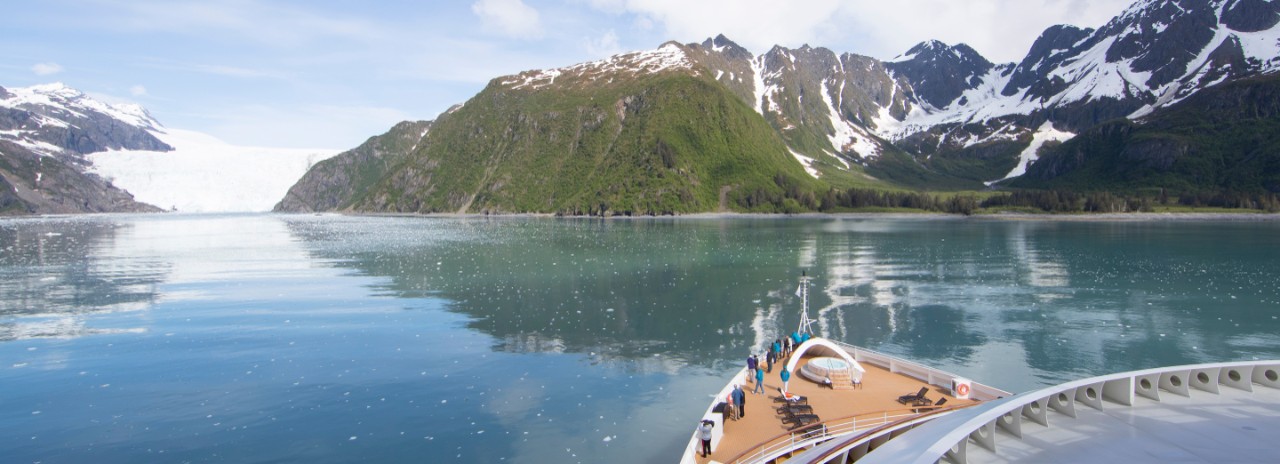 Cruises To Scenic cruising Aialik Glacier