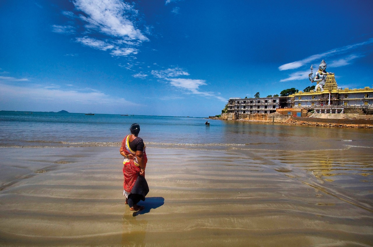Murudeswar Beach, Karnataka
