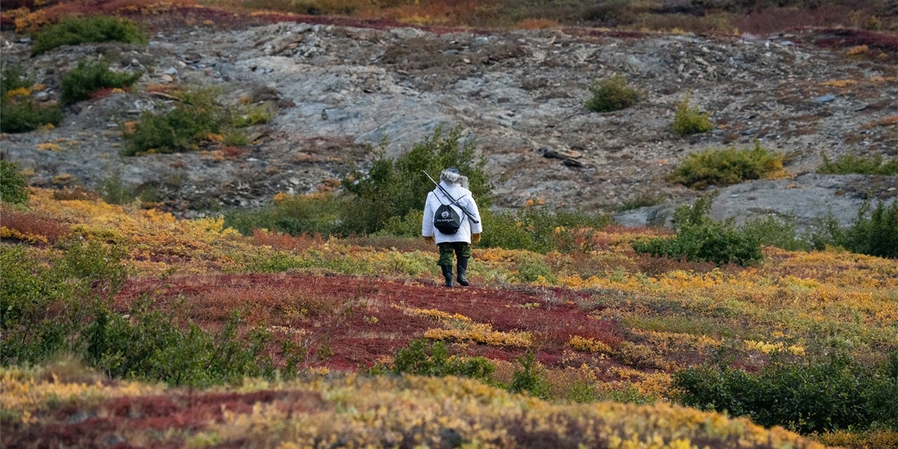 Autumn scene in the Ramah Bay